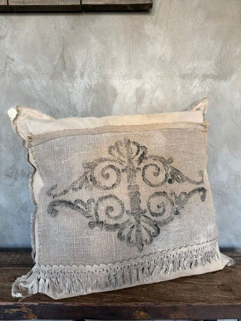 Sierkussen beige